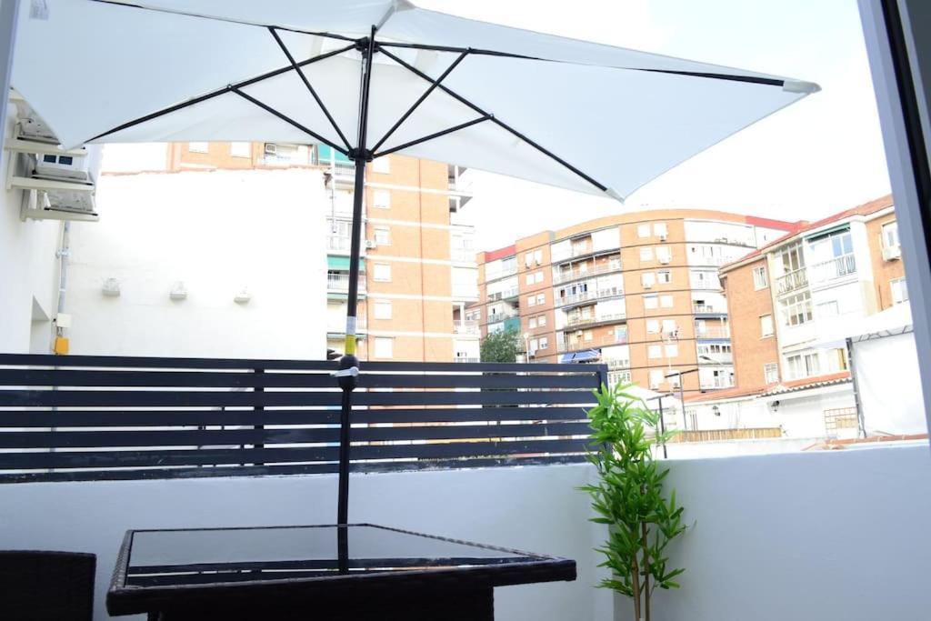 Casa En Alquiler Vacacional En Alcala De Henares Exterior photo